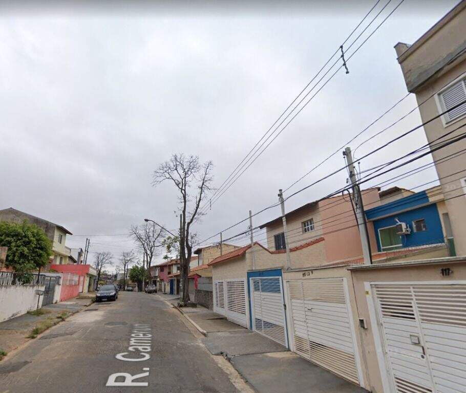 Sobrado à venda no Parque Oratório: 