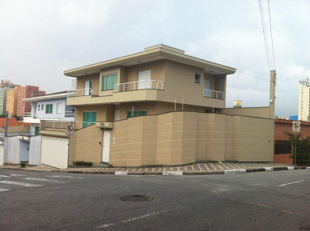 Sobrado à venda no Santa Terezinha: 