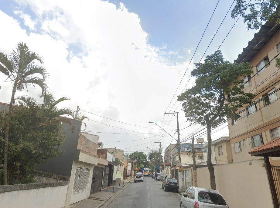 Sobrado à venda no Paulicéia: 