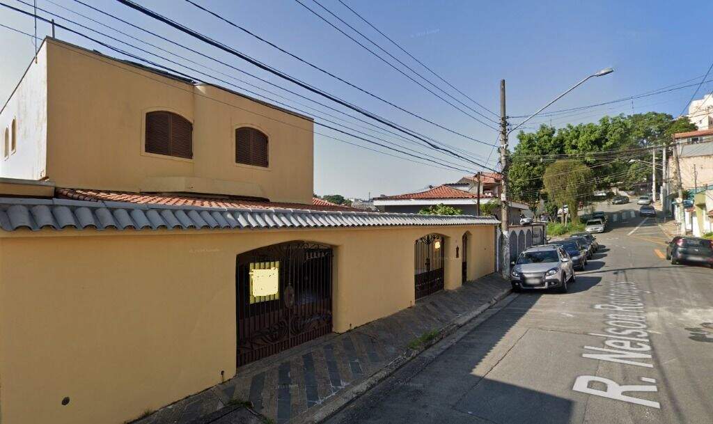 Sobrado à venda no Conceição: 