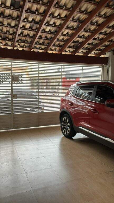 Sobrado à venda no Conjunto Habitacional Célia: 