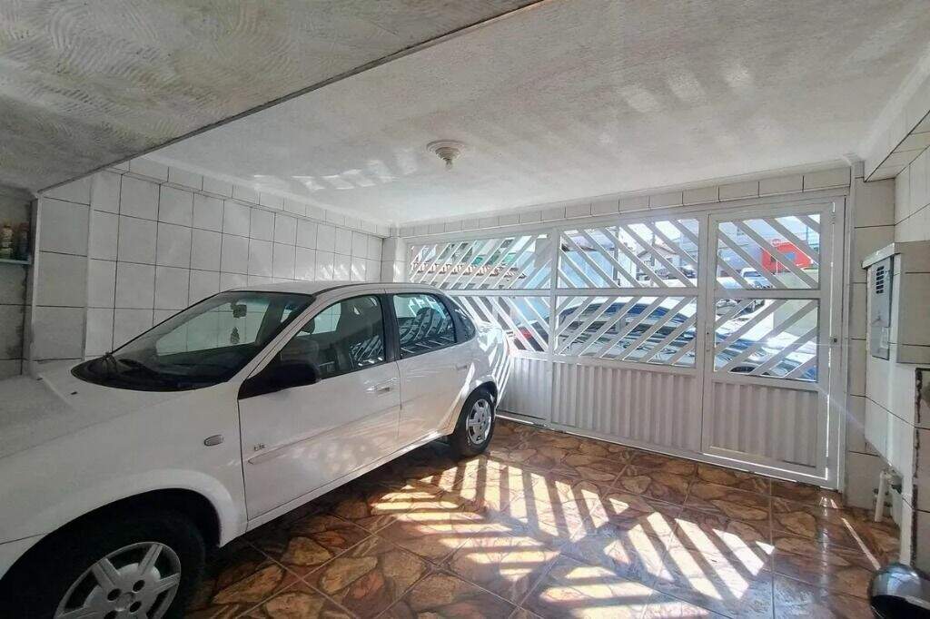 Sobrado à venda no Baeta Neves: 