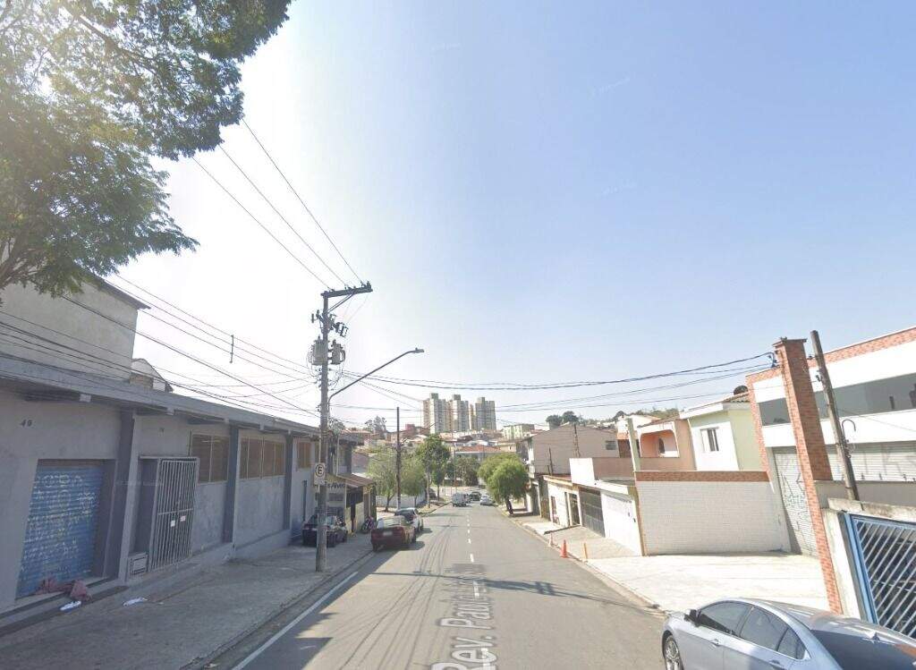 Sobrado à venda no Alves Dias: 