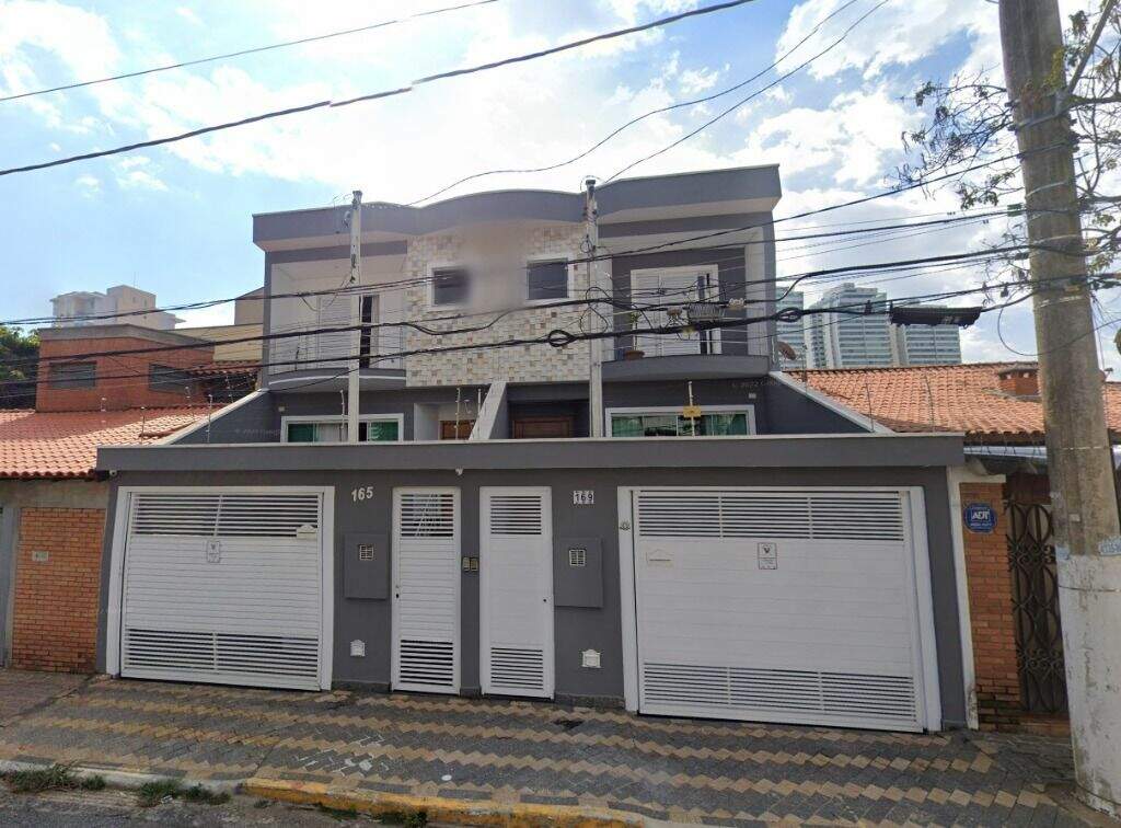 Sobrado à venda no Jardim do Mar: 