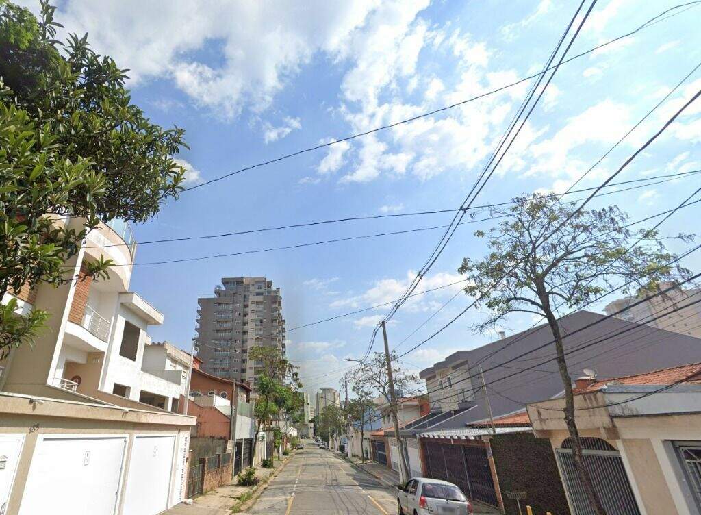 Sobrado à venda no Jardim do Mar: 