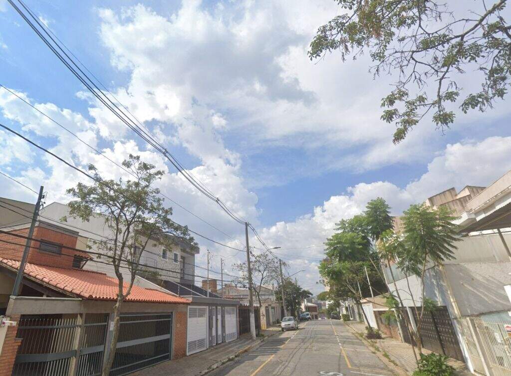 Sobrado à venda no Jardim do Mar: 