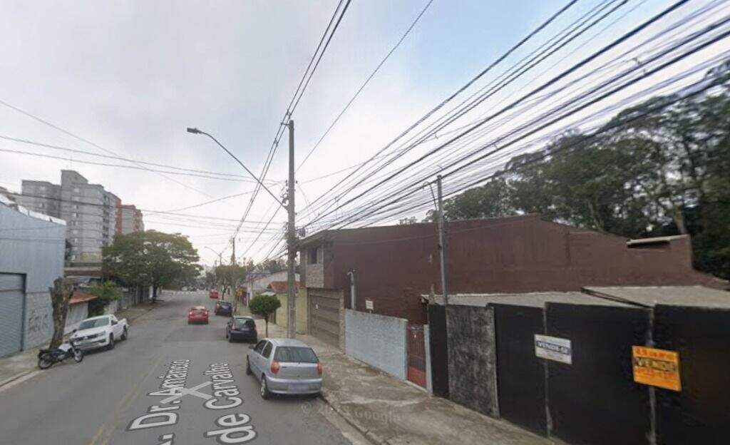 Sobrado à venda no Baeta Neves: 