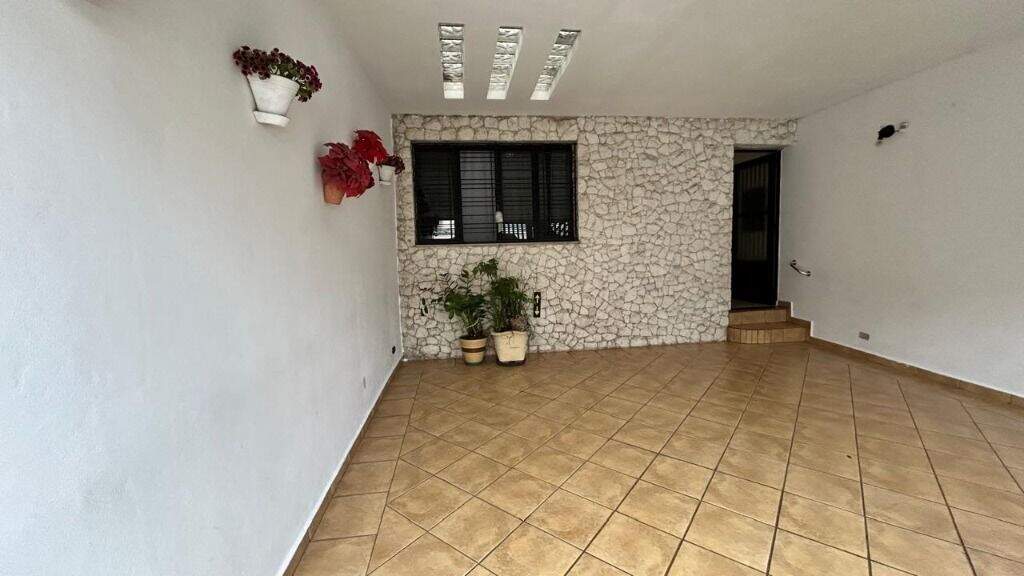 Sobrado para aluguel no Vila Flórida: 