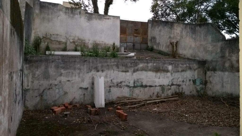 Terreno à venda no Santa Terezinha: 