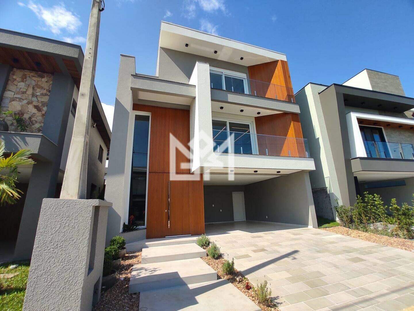 Casa com 3 quartos à venda, 226m² - Centro - Gravataí: 