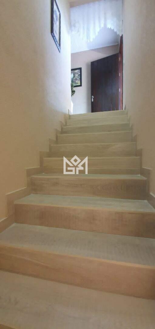 Casa com 3 quartos à venda, 219m² - São Vicente - Gravataí: 