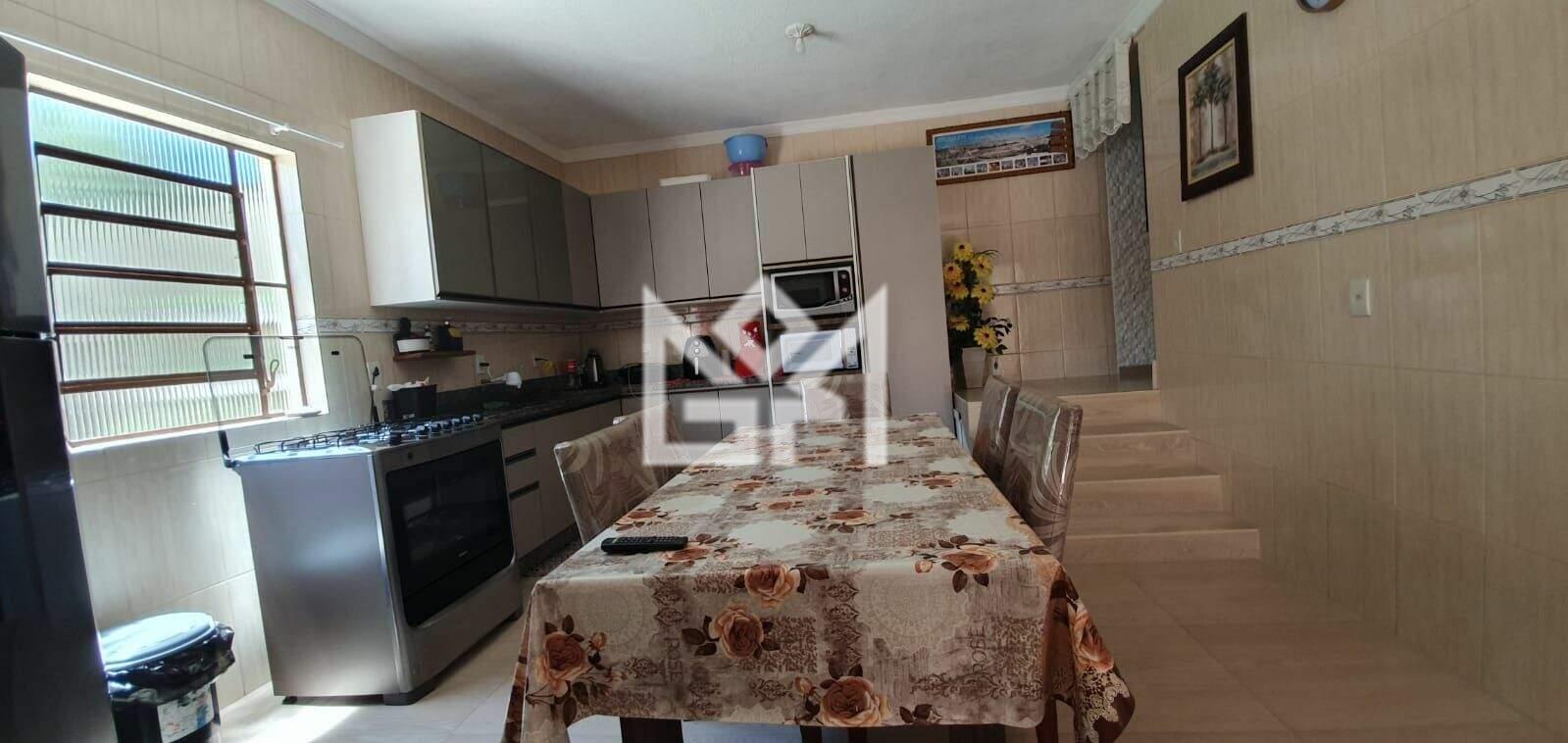 Casa com 3 quartos à venda, 219m² - São Vicente - Gravataí: 