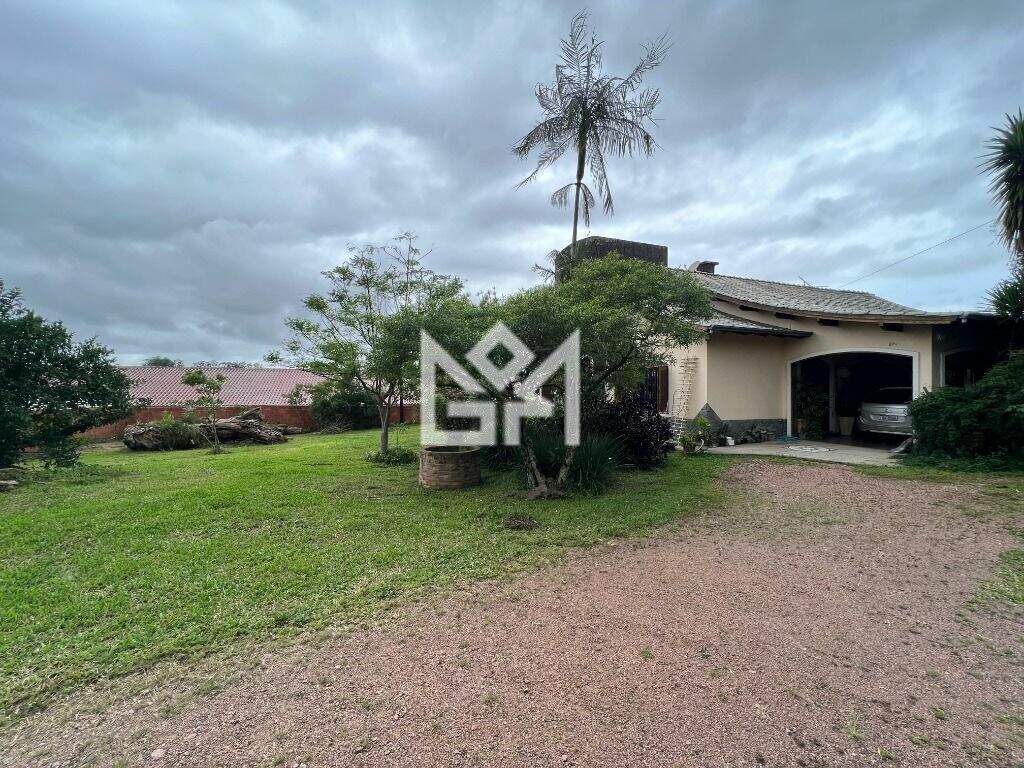 Casa com 3 quartos à venda, 360m² - Monte Belo - Gravataí: 