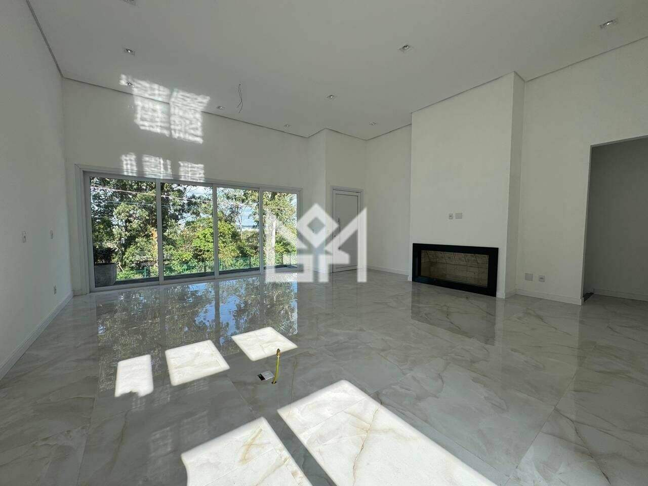 Casa com 3 quartos à venda, 203m² - Centro - Gravataí: 