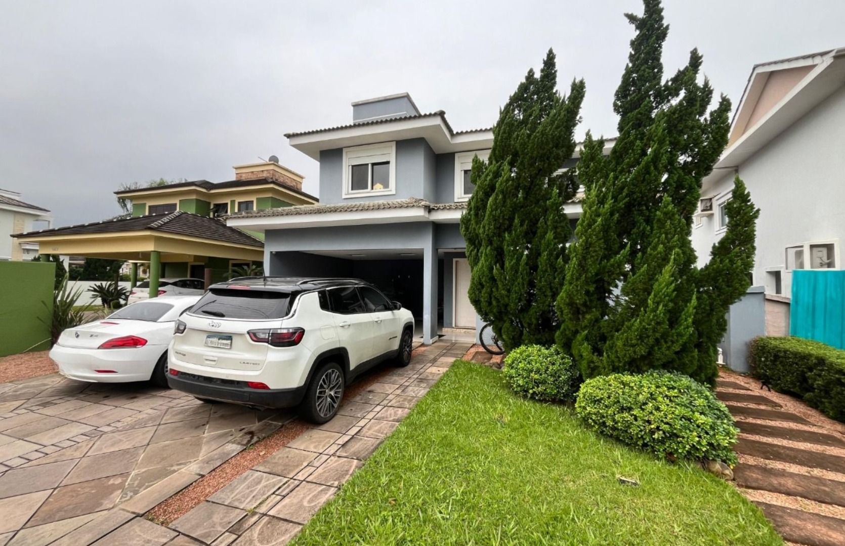 Casa com 4 quartos para aluguel, 270m² - Alphaville - Gravataí: 