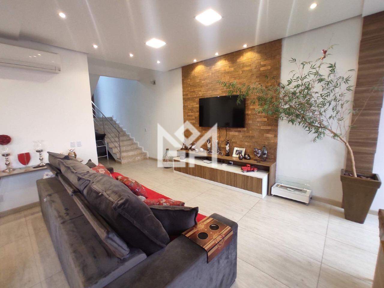 Casa com 3 quartos à venda, 200m² - Bela Vista - Gravataí: 