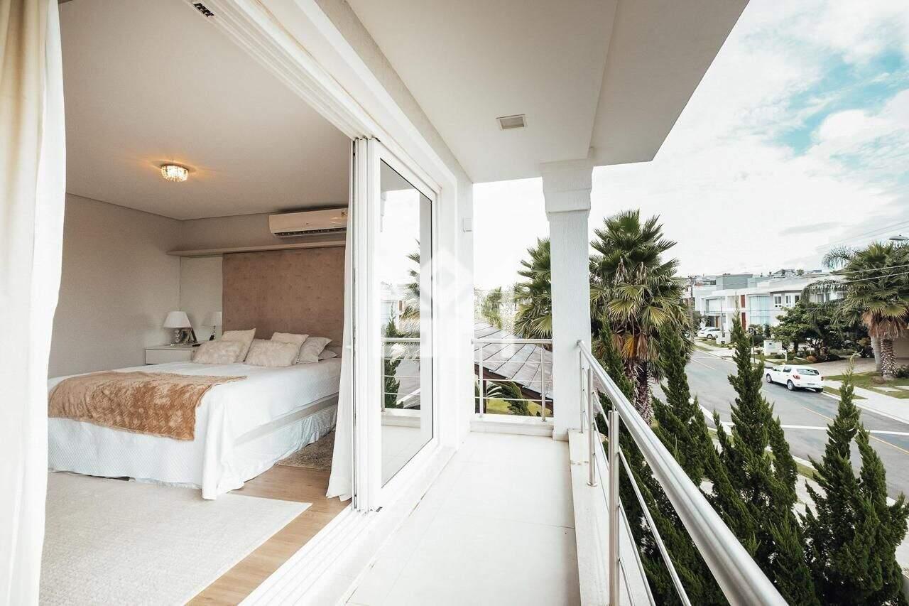 Casa com 4 quartos à venda, 450m² - Alphaville - Gravataí: 