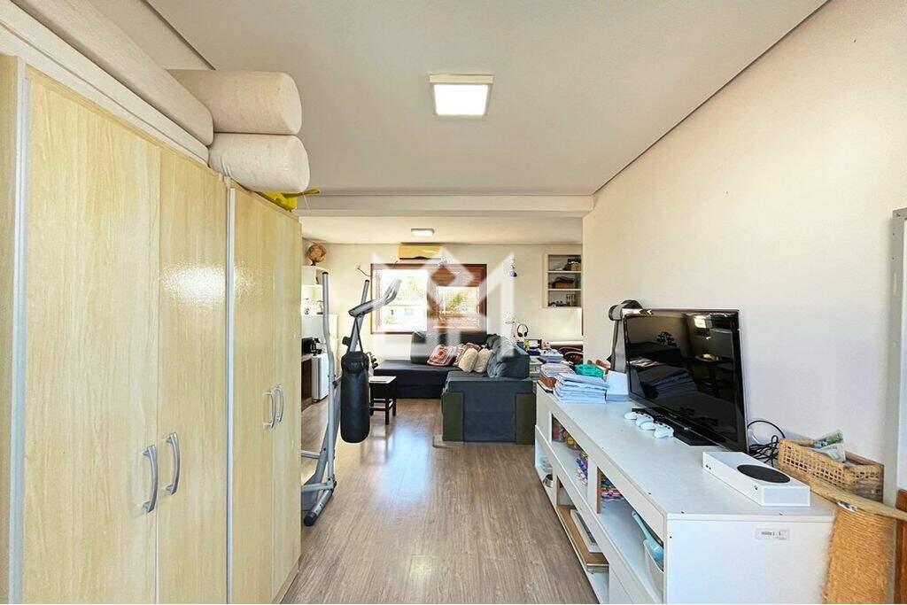 Casa com 3 quartos à venda, 131m² - Tristeza - Porto Alegre: 
