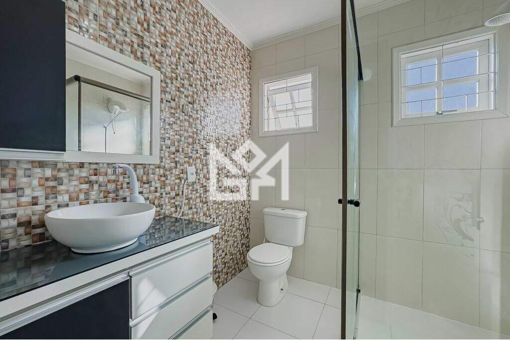 Casa com 3 quartos à venda, 215m² - Sarandi - Porto Alegre: 