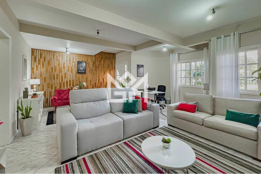 Casa com 3 quartos à venda, 215m² - Sarandi - Porto Alegre: 