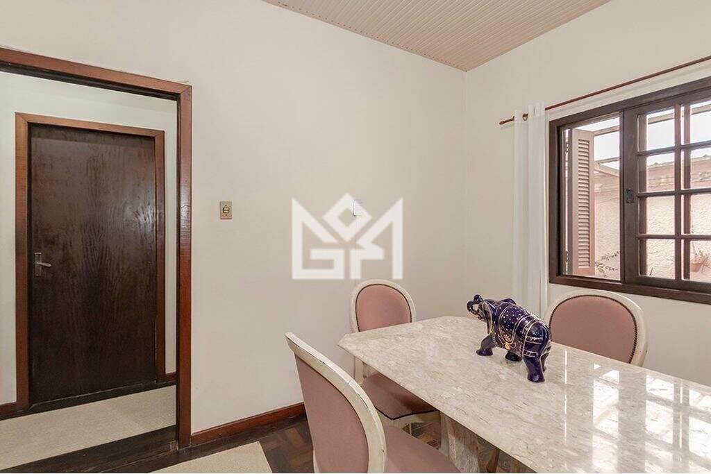 Casa com 4 quartos à venda, 290m² - Passo Da Areia - Porto Alegre: 