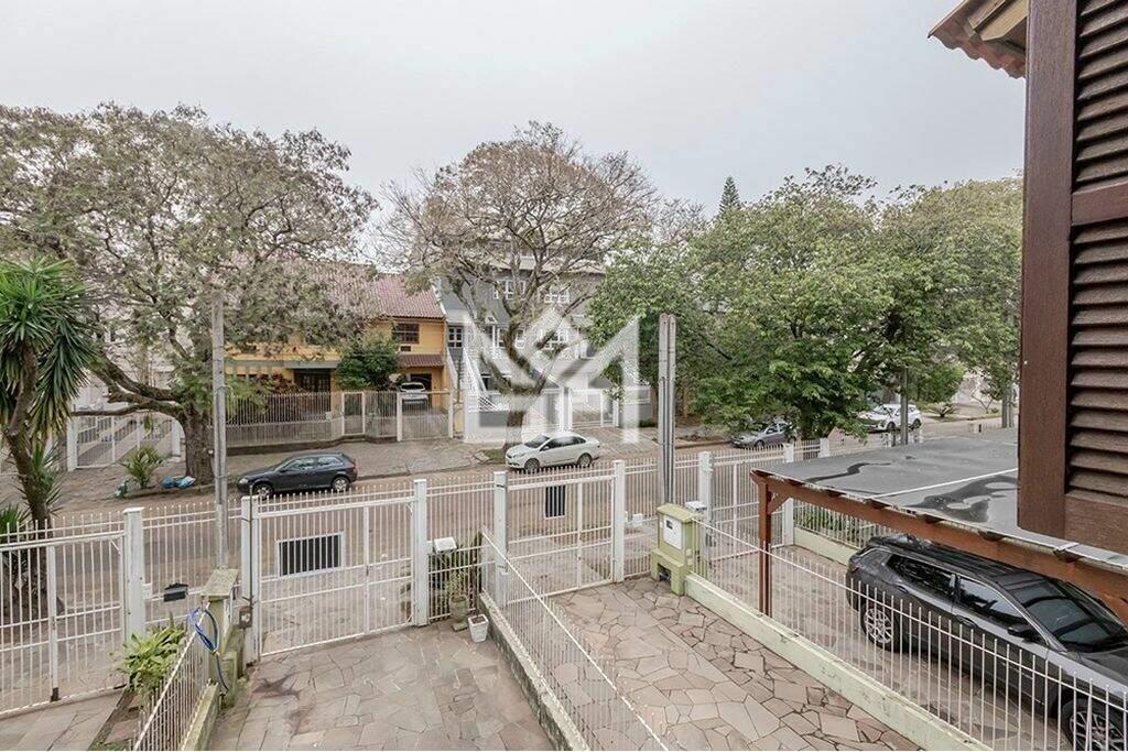Casa com 3 quartos à venda, 144,31m² - Jardim Itu Sabará - Porto Alegre: 
