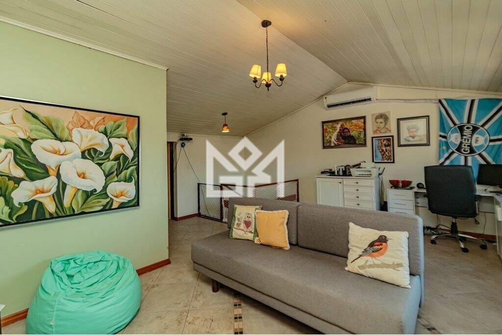 Casa com 3 quartos à venda, 166m² - Chácara das Pedras - Porto Alegre: 