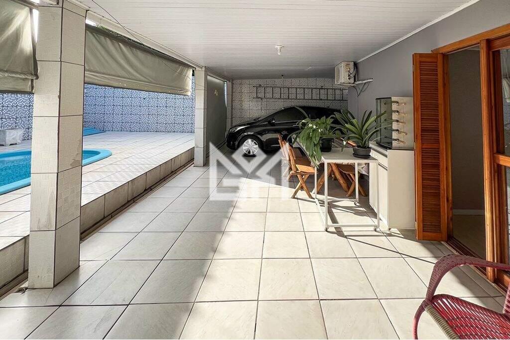Casa com 2 quartos à venda, 82m² - Guajuviras - Canoas: 
