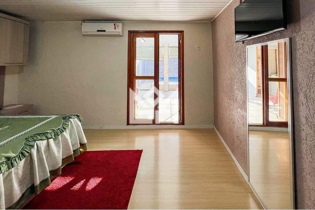 Casa com 2 quartos à venda, 82m² - Guajuviras - Canoas: 