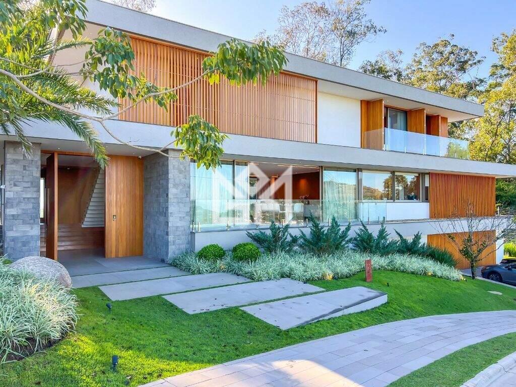 Casa com 4 quartos à venda, 585m² - Vila Nova - Porto Alegre: 