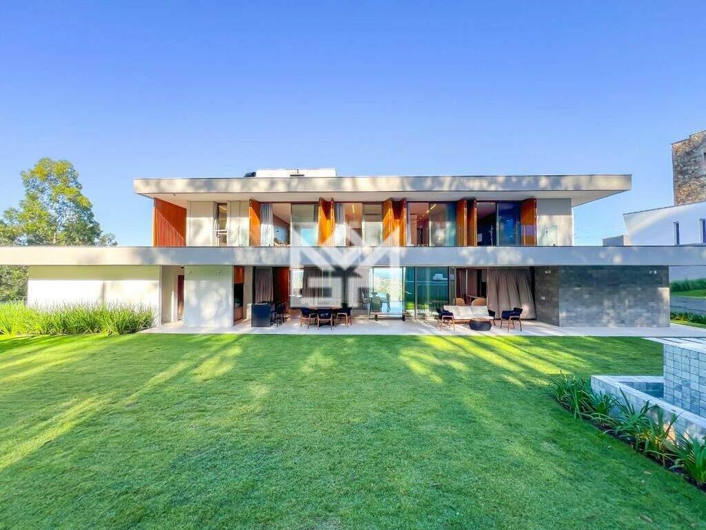 Casa com 4 quartos à venda, 585m² - Vila Nova - Porto Alegre: 