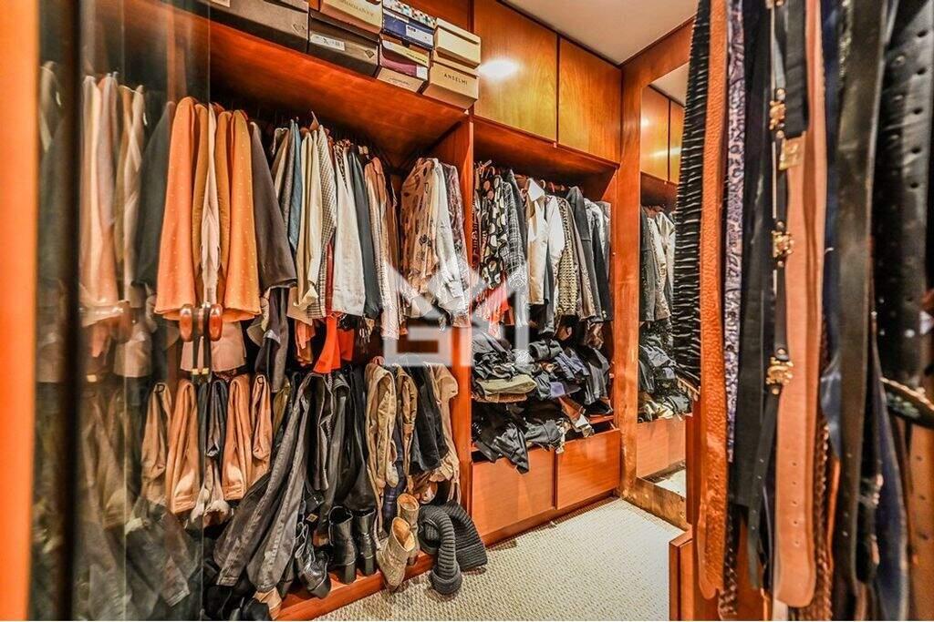 Casa com 4 quartos à venda, 240m² - Três Figueiras - Porto Alegre: 