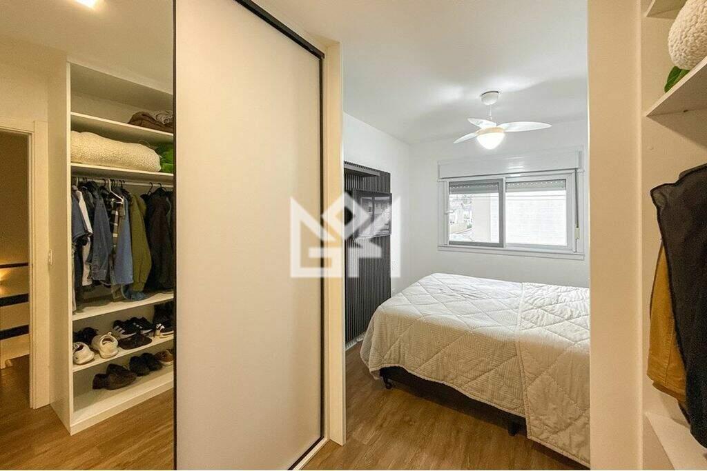 Casa com 3 quartos à venda, 226m² - Centro - Canoas: 