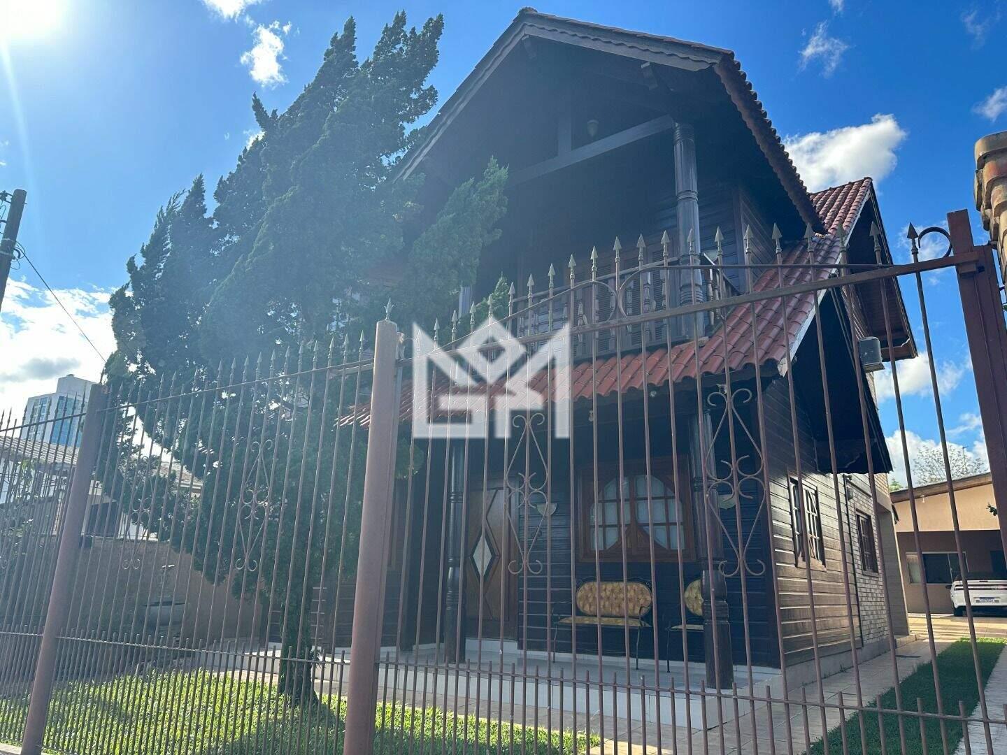 Casa com 4 quartos à venda, 223,93m² - Centro - Gravataí: 