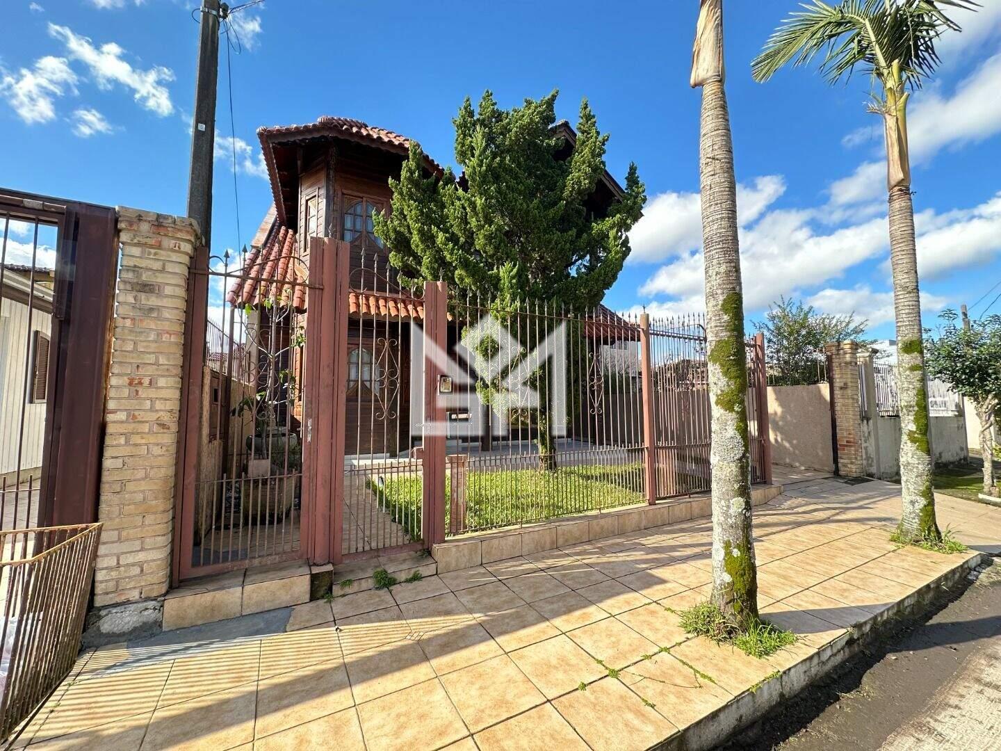 Casa com 4 quartos à venda, 223,93m² - Centro - Gravataí: 