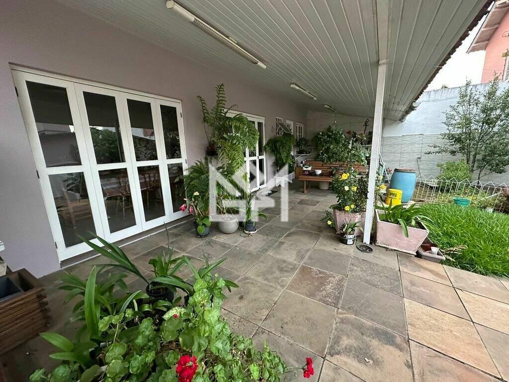 Casa com 3 quartos à venda, 165m² - Morro Santana - Porto Alegre: 