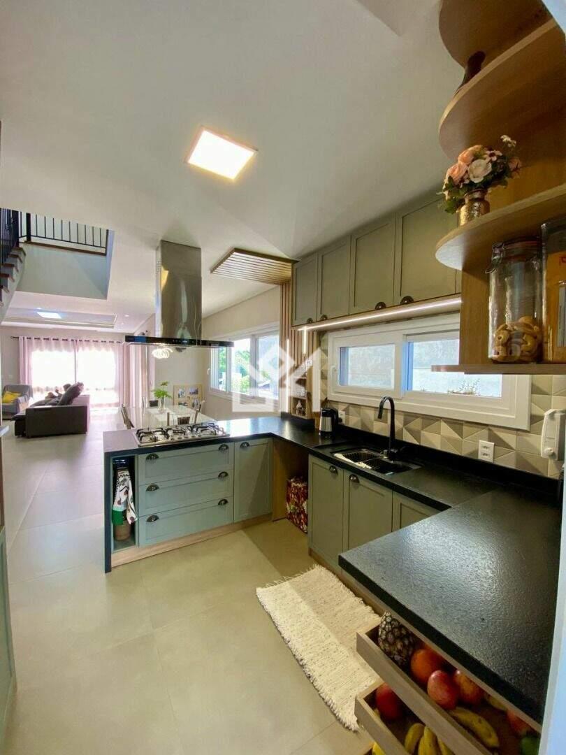 Casa com 4 quartos à venda, 211,3m² - Centro - Gravataí: 