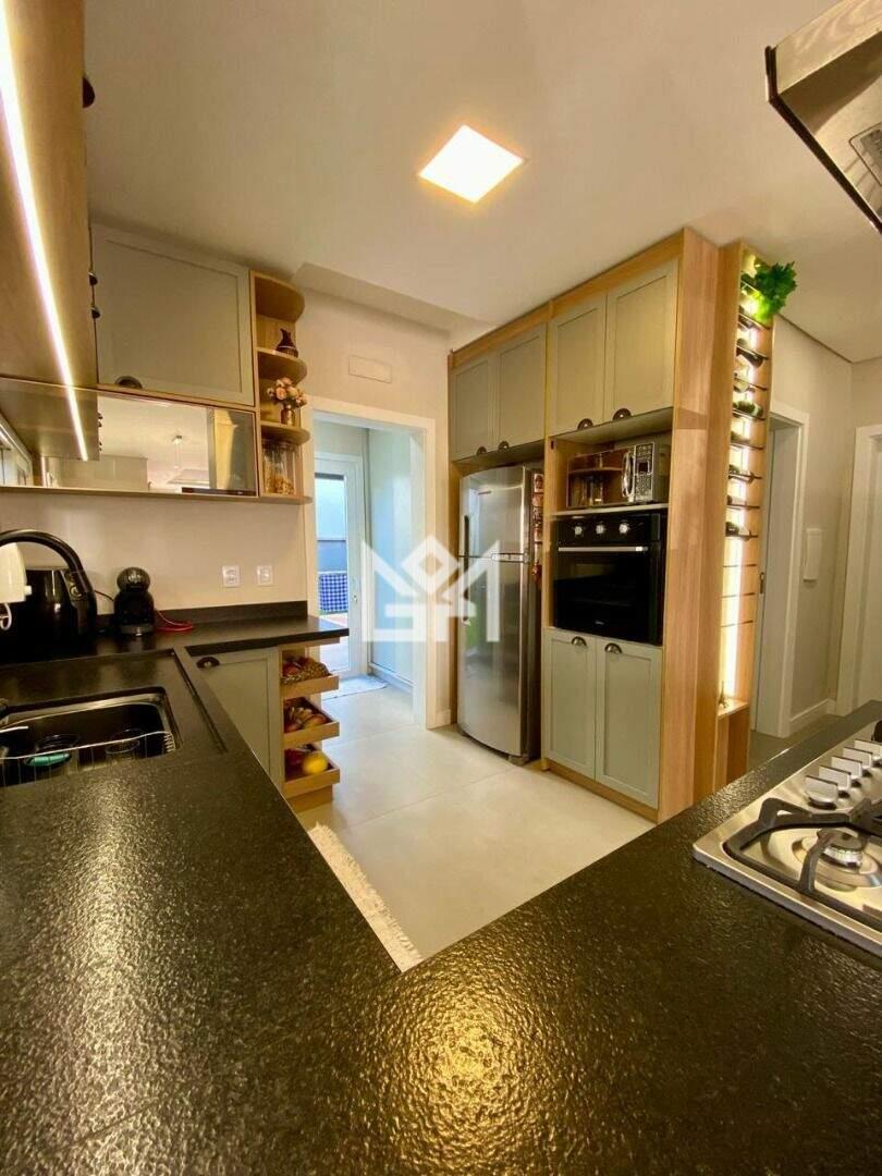 Casa com 4 quartos à venda, 211,3m² - Centro - Gravataí: 