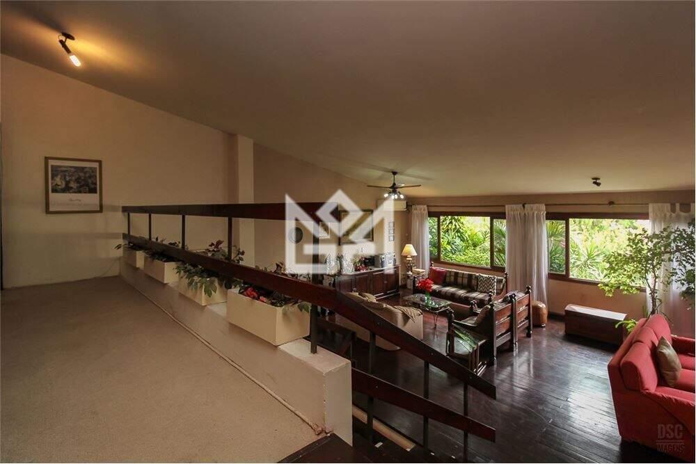 Casa com 3 quartos à venda, 252,49m² - Boa Vista - Porto Alegre: 