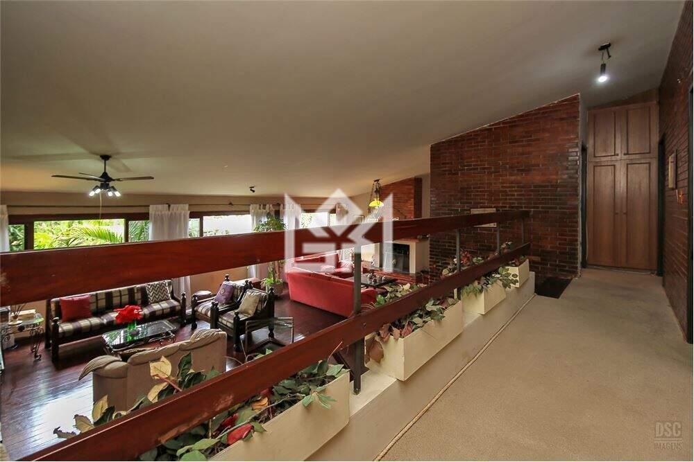 Casa com 3 quartos à venda, 252,49m² - Boa Vista - Porto Alegre: 