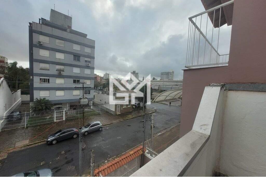 Casa com 3 quartos à venda, 100m² - Menino Deus - Porto Alegre: 