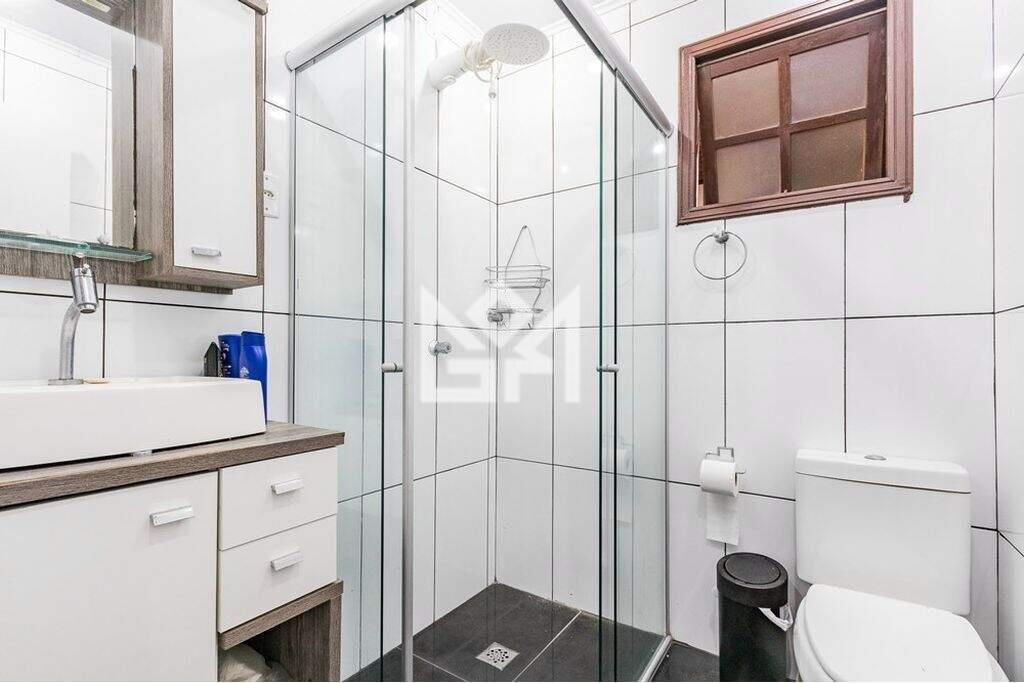 Casa com 3 quartos à venda, 180m² - Rubem Berta - Porto Alegre: 