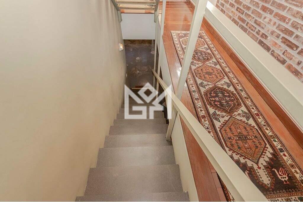 Casa com 3 quartos à venda, 299m² - Chácara das Pedras - Porto Alegre: 