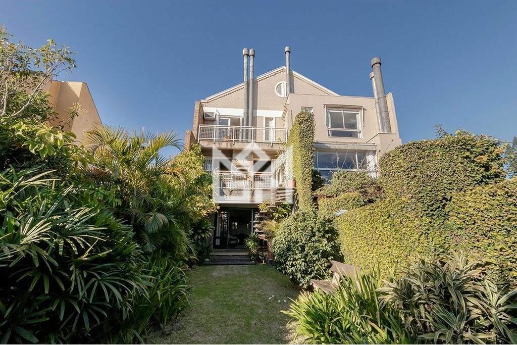 Casa com 3 quartos à venda, 299m² - Chácara das Pedras - Porto Alegre: 