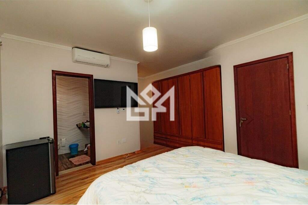 Casa com 3 quartos à venda, 235m² - Sarandi - Porto Alegre: 