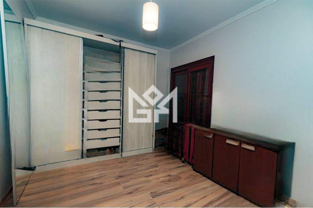 Casa com 3 quartos à venda, 235m² - Sarandi - Porto Alegre: 