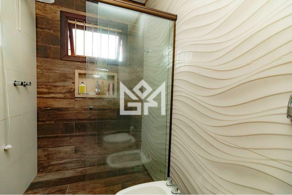 Casa com 3 quartos à venda, 235m² - Sarandi - Porto Alegre: 