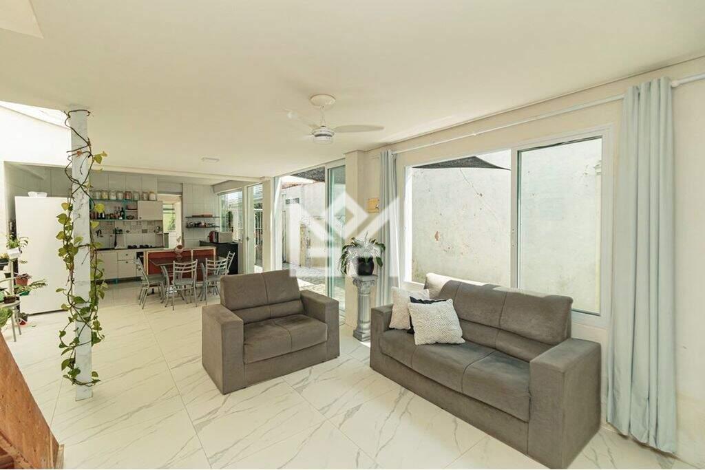 Casa com 3 quartos à venda, 177m² - Menino Deus - Porto Alegre: 