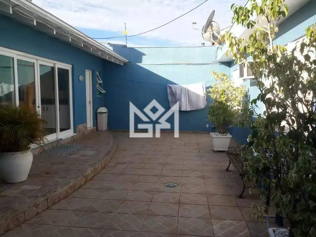Casa com 3 quartos para aluguel, 180m² - Passo Da Areia - Porto Alegre: 