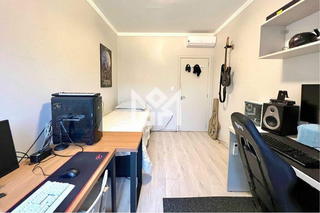 Casa com 3 quartos à venda, 150,4m² - Fátima - Canoas: 